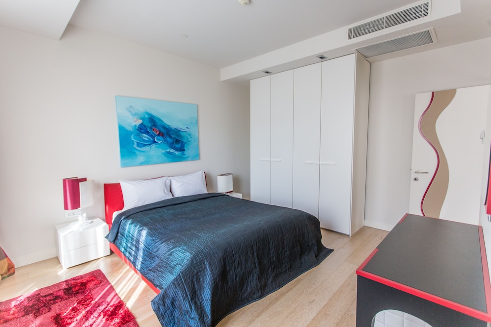 Deluxe Apartment photo 2