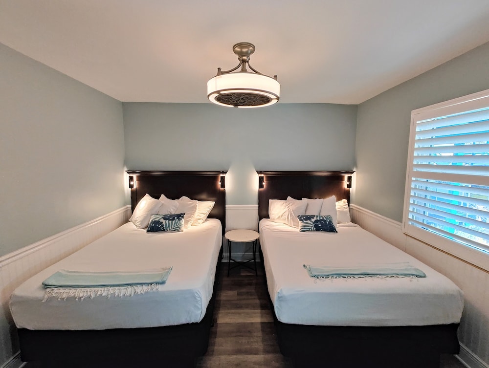 Deluxe Suite, 1 Bedroom, Courtyard View photo 1