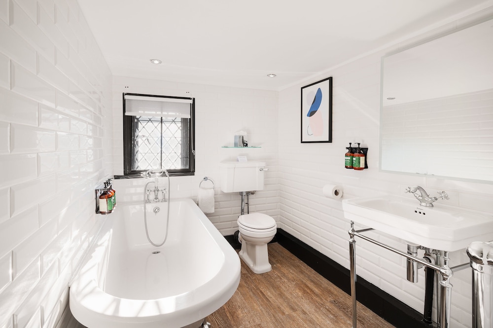 Suite, 1 Bedroom photo 1
