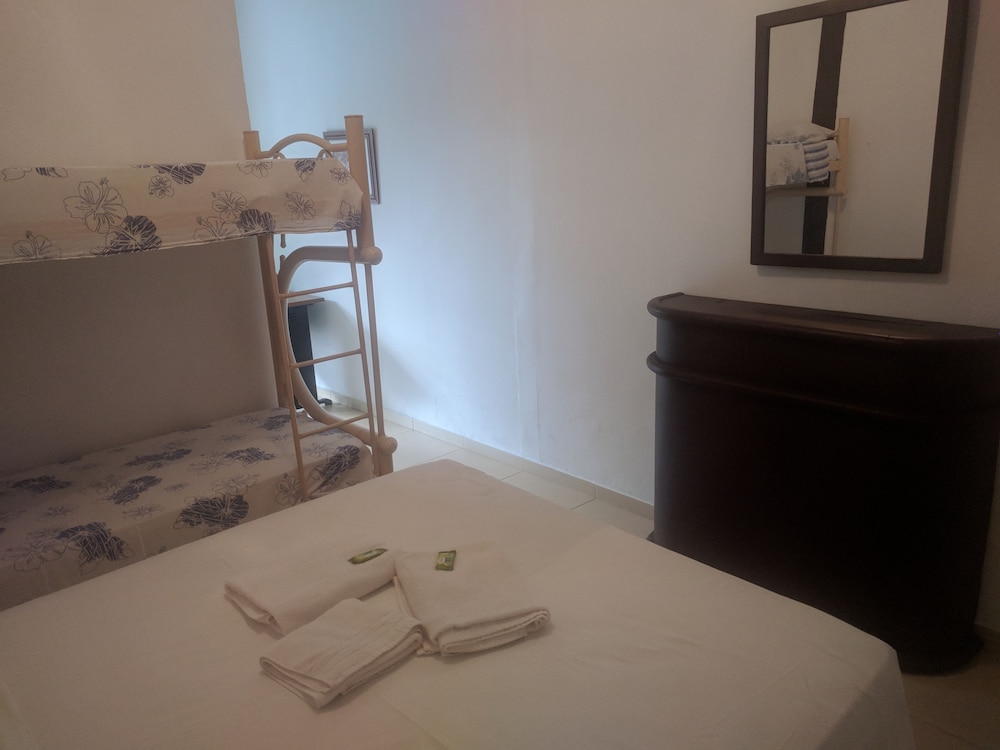 Standard Quadruple Room photo 1