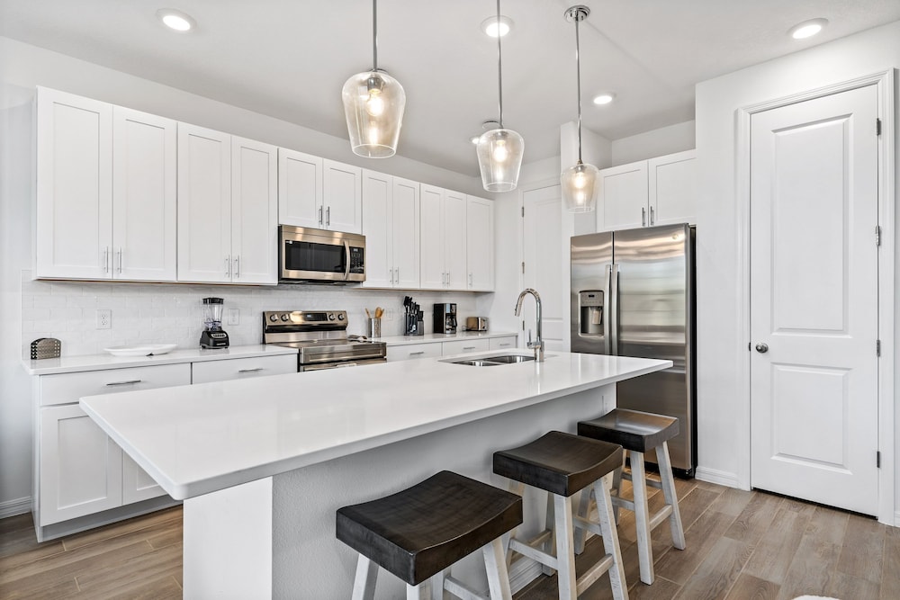 Lovely Townhome Sleeps 8 Eve101, Billede 15