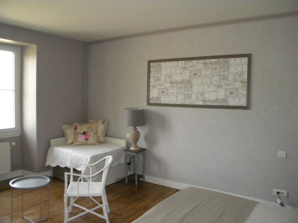 Double Room (3) - Photo 2