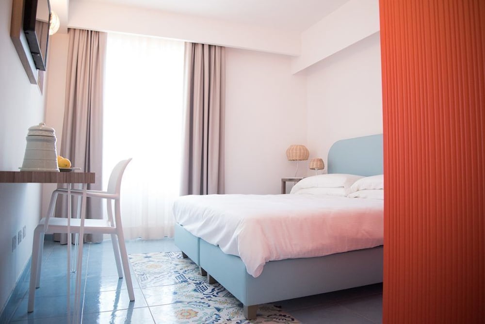 Deluxe Double Or Twin Room, Balcony