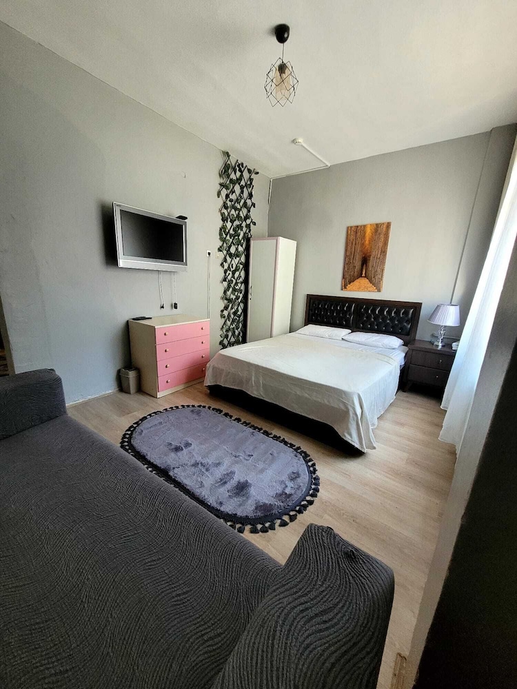Deluxe Suite, City View photo 2