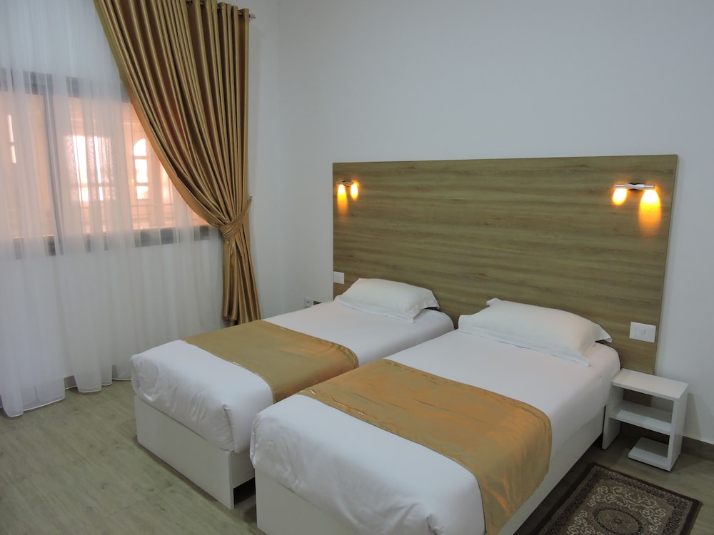 Twin Room, Garden View photo 2