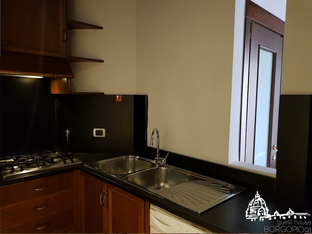 Superior Apartment, City View photo 2
