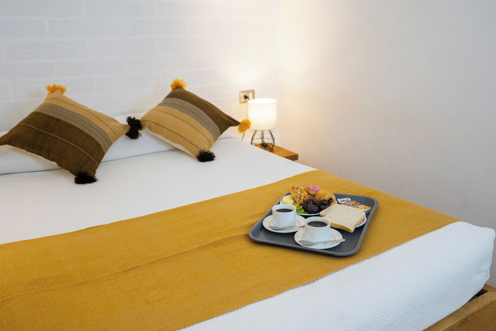 Standard Double Room - Photo 5