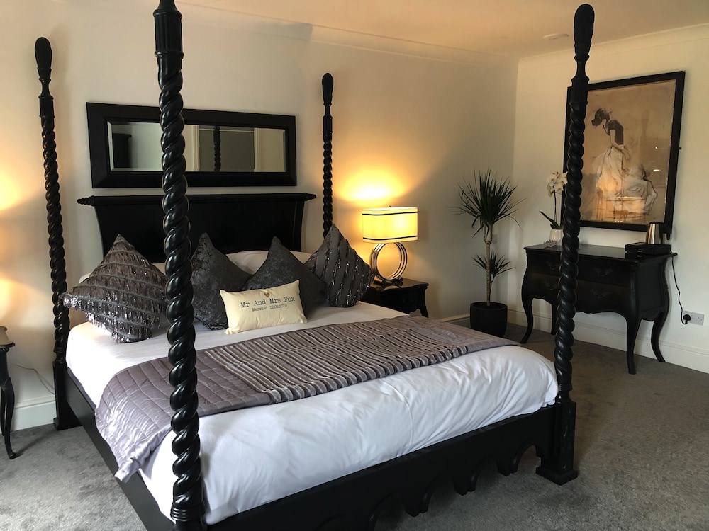 Honeymoon Double Room, Ensuite photo 1