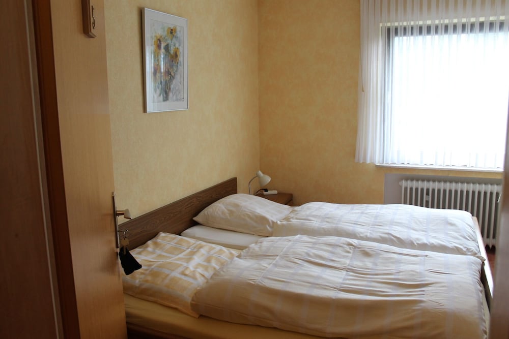Double or Twin Room, Private Bathroom - Photo 3