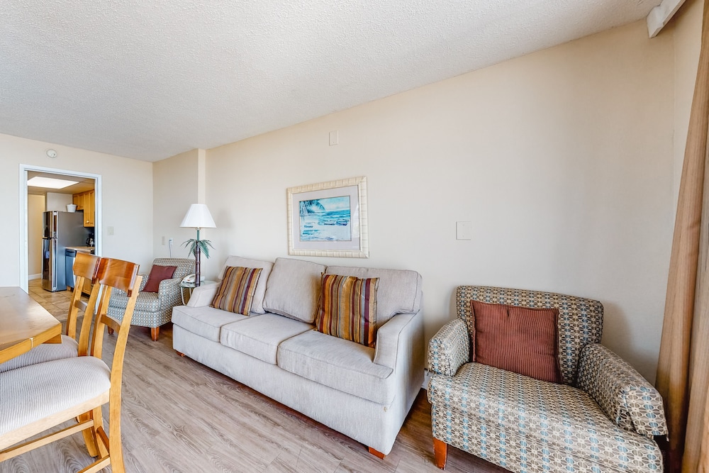 Condo, 1 Bedroom (2 Double beds, Oceanfront) photo 3