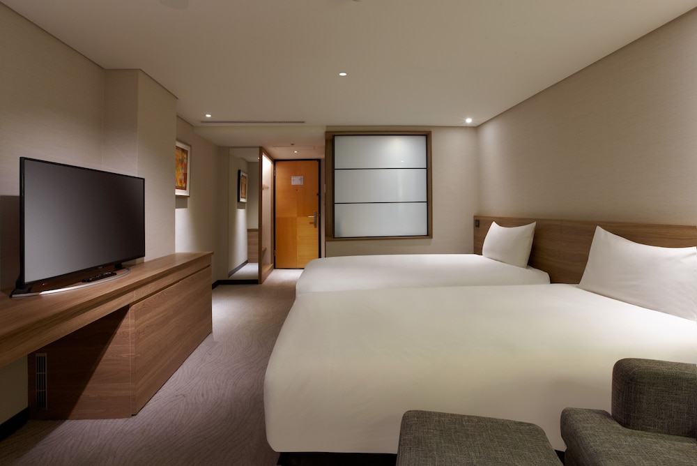 Deluxe Twin Room photo 1