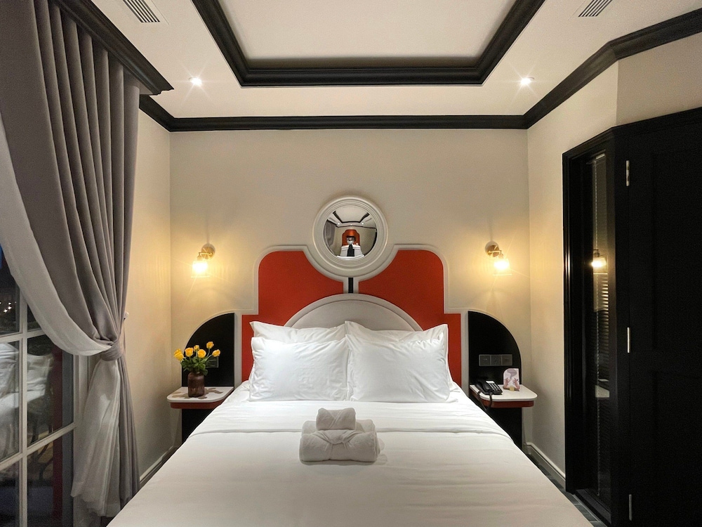 Deluxe Sea View Room - Photo 4