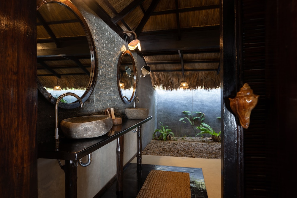 Designer Villa photo 3