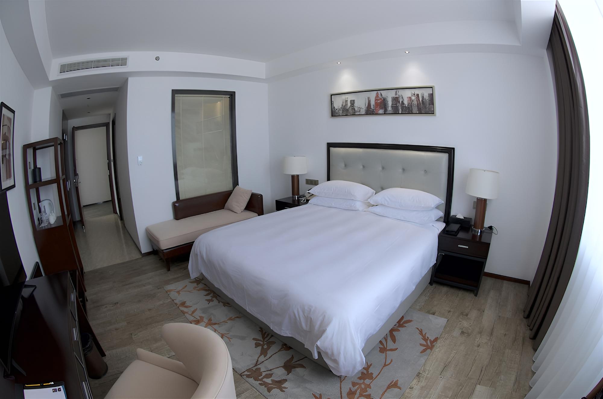 Deluxe Double or Twin Room photo 3
