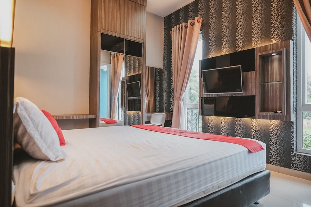 Premium Room - Photo 12