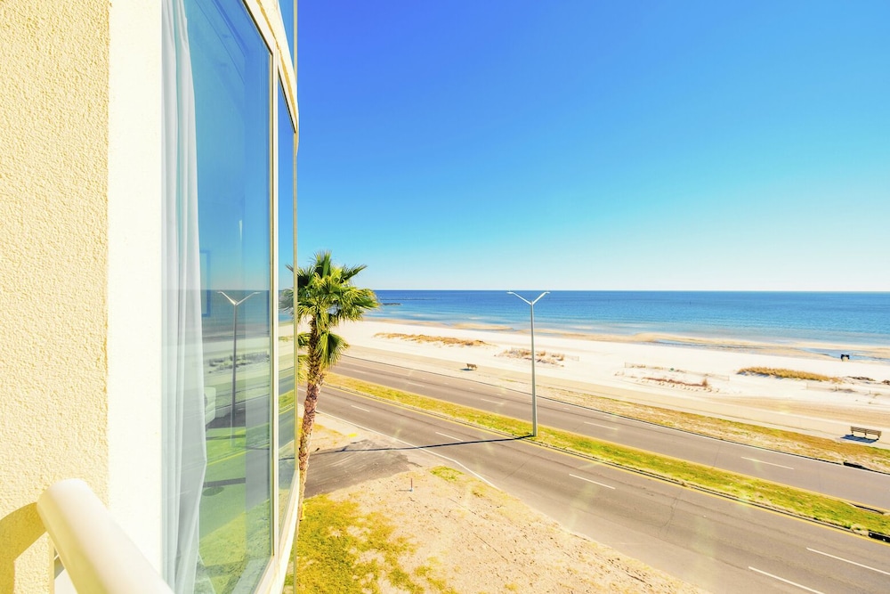 Condo, Multiple Beds, Balcony, Ocean View photo 3
