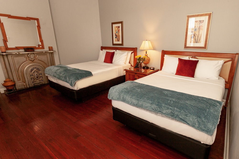 Deluxe Double Room, 2 Queen Beds photo 1
