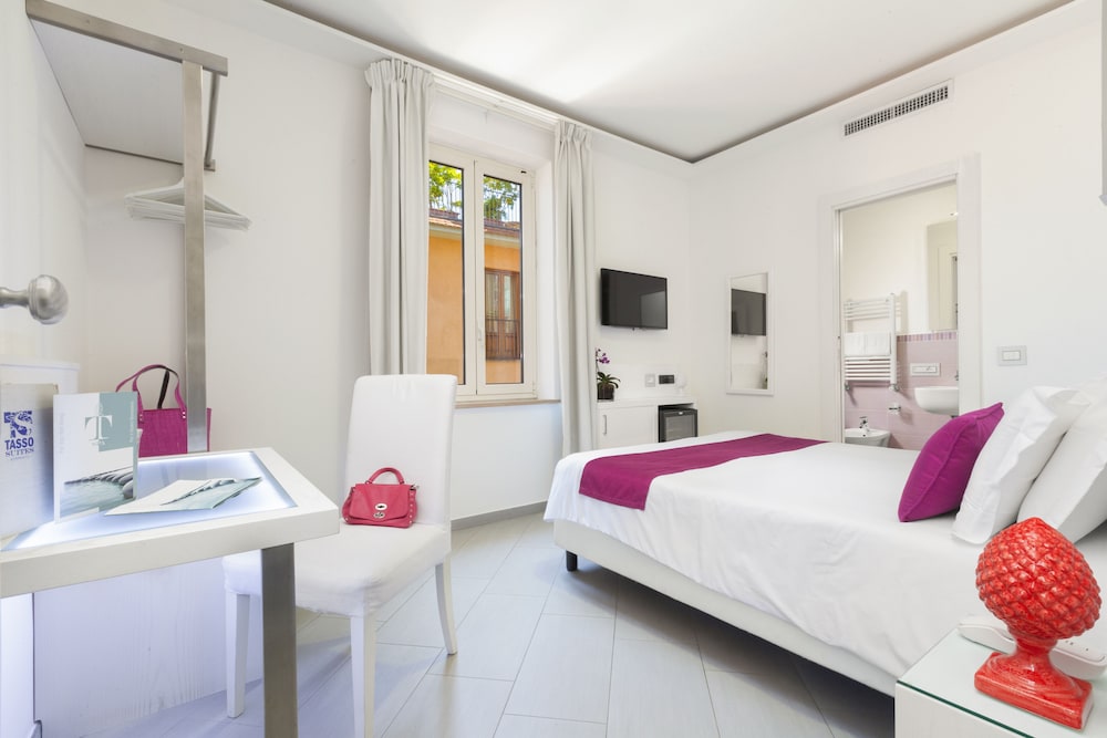 Camera Superior con letto matrimoniale , vasca idromassaggio, photo 6