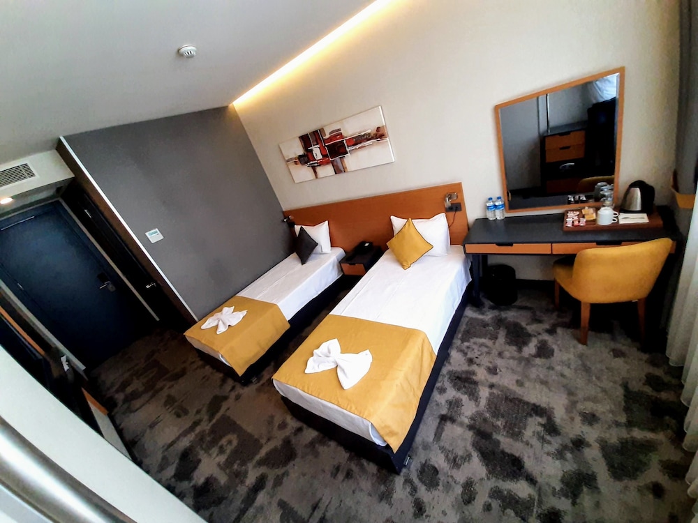 Standard Twin Room photo 1