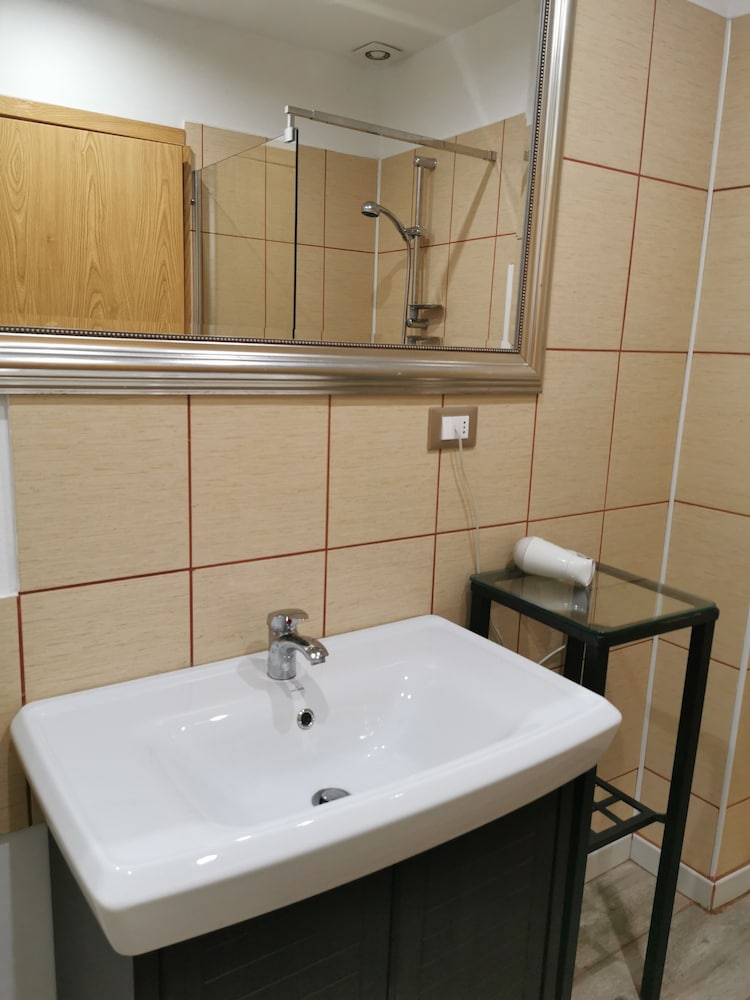 Apartment, 1 Bedroom, Kitchen - Photo 31