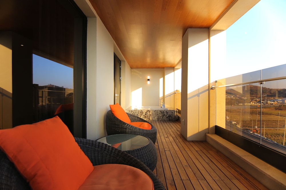 Suite, Terrace - Photo 13