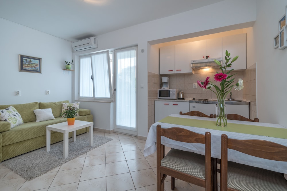 Apartment, 2 Bedrooms, Balcony