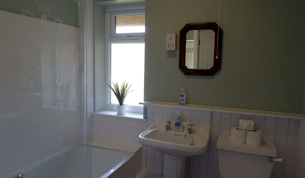 Bungalow photo 1