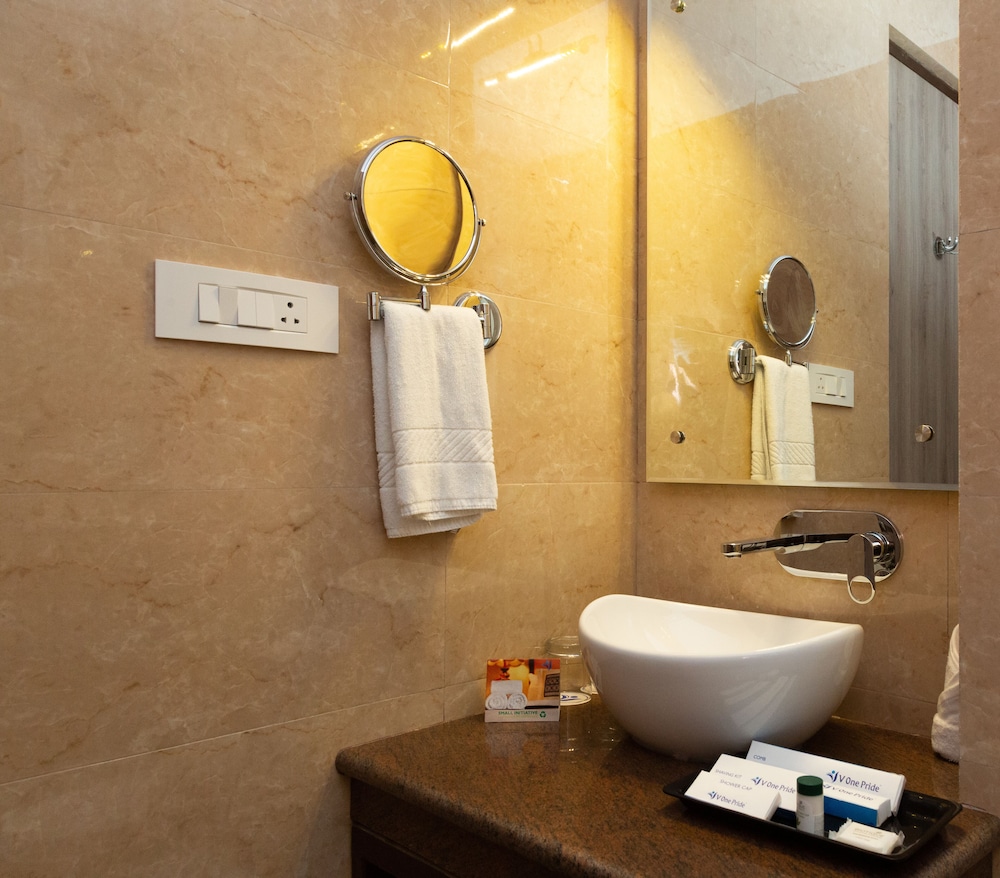 Premium Room - Photo 5