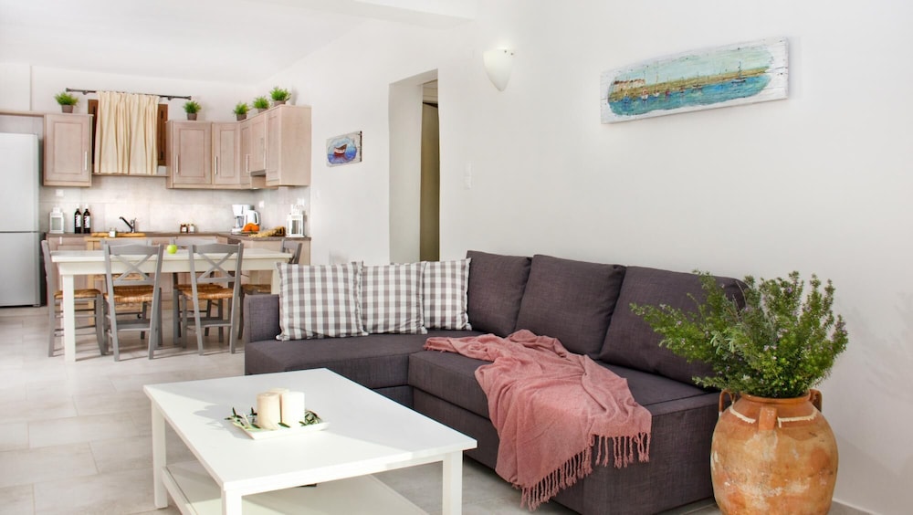 Apartment photo 3