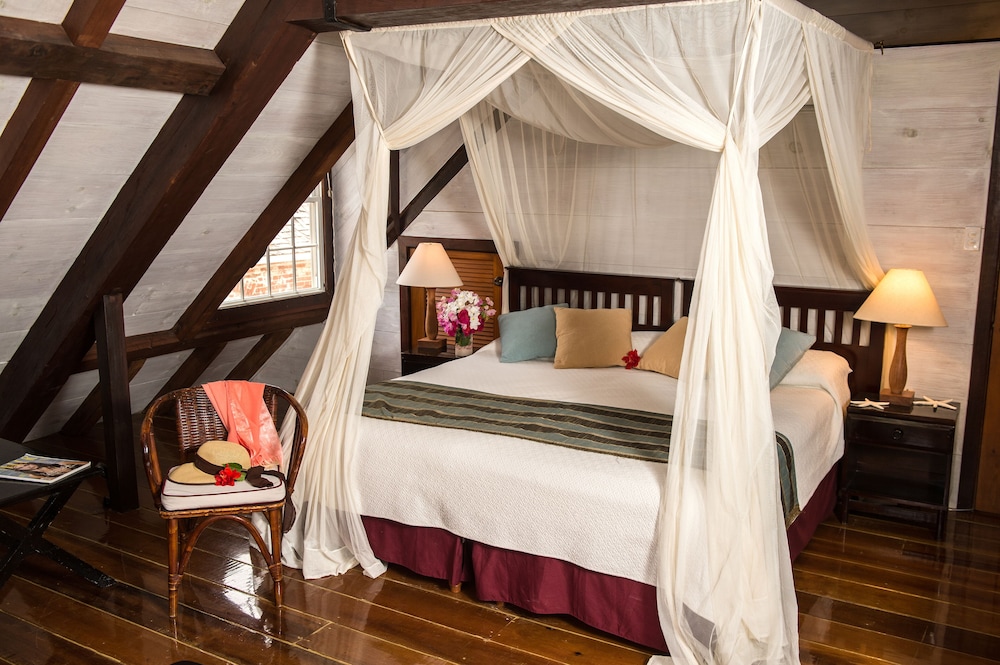 Superior Double Room, Dockyard View