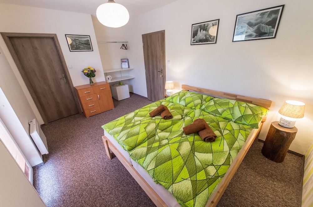 Double Room, 1 Bedroom, Garden View