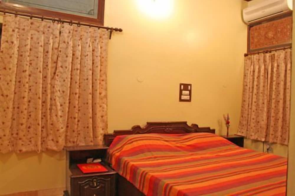 Standard Room, 1 Double Bed photo 2