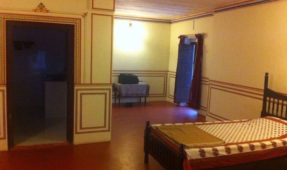 Deluxe Double Room, 1 Double Bed photo 2