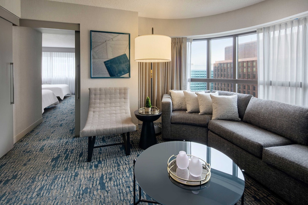 Junior Suite, 1 Bedroom (2 Double Beds) - Photo 1