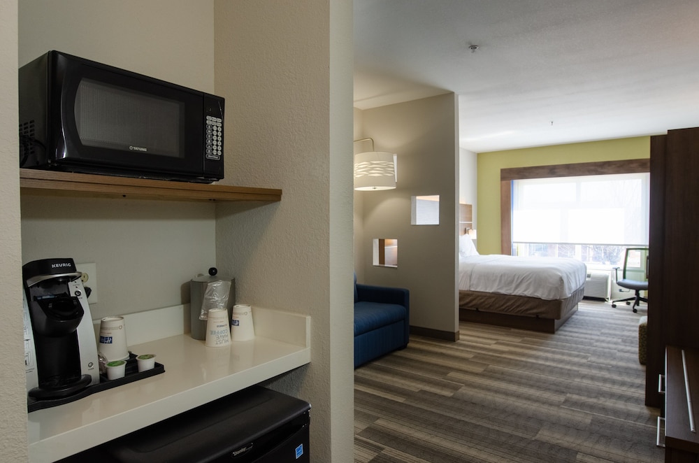 Suite, 1 King Bed