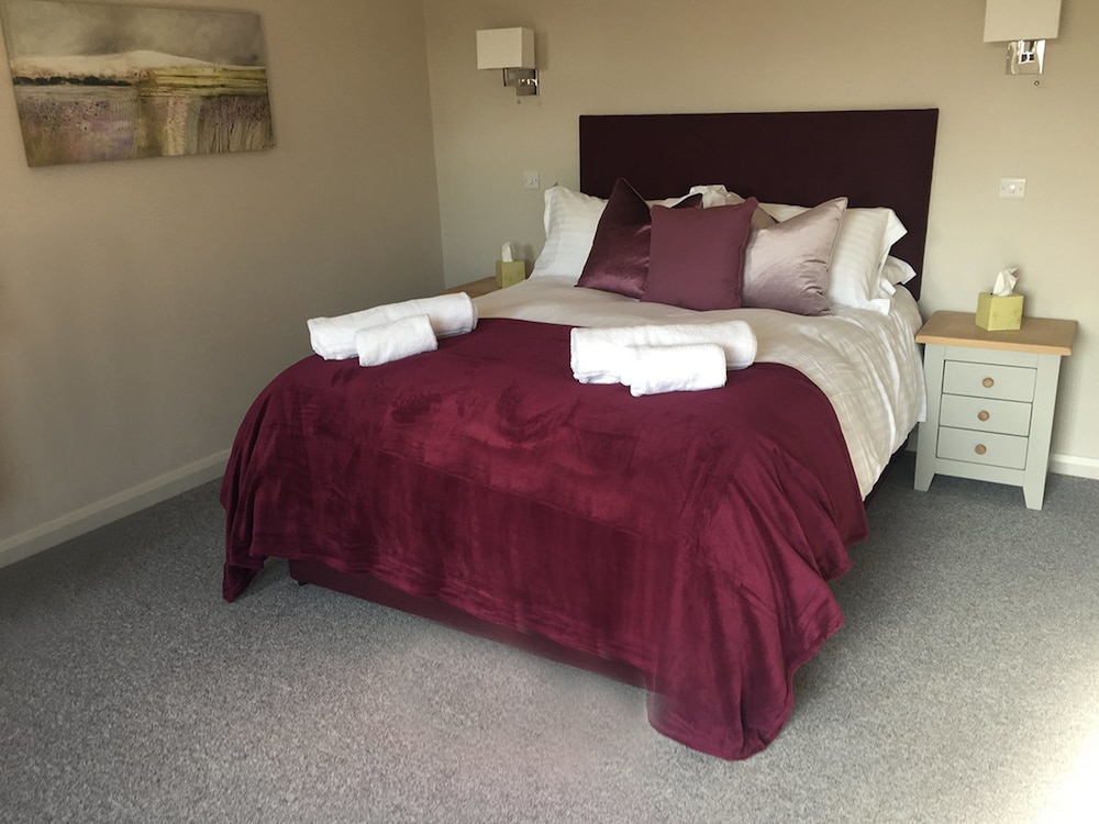 Room, 1 King Bed (Magnolia)