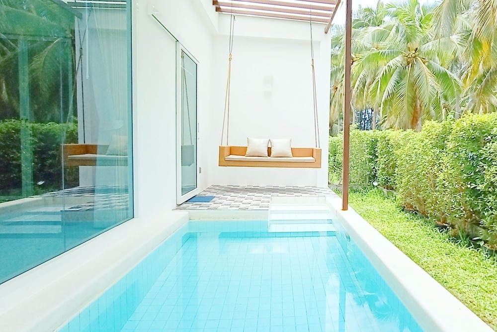 Deluxe Pool Villa - Photo 2