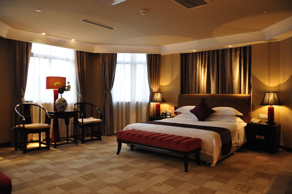 Executive Suite photo 1