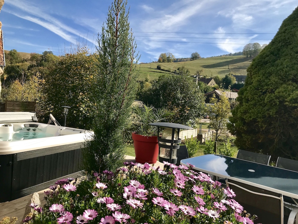 Standard Double Room, Ensuite (Célestine) photo 3