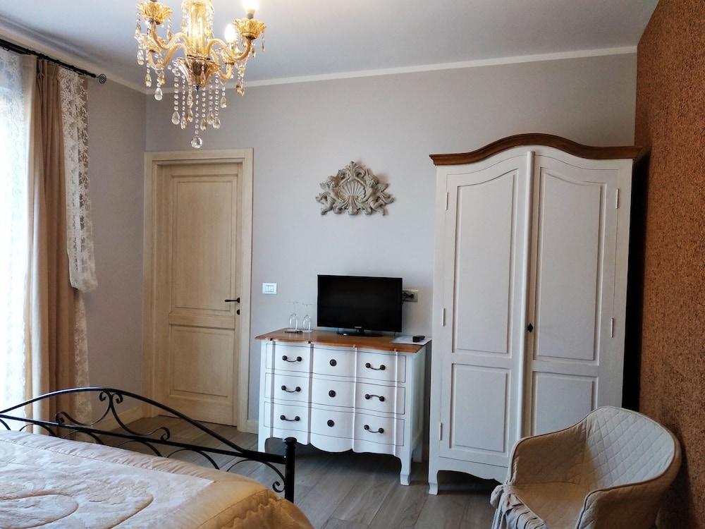 Exclusive Apartment (Lilya)