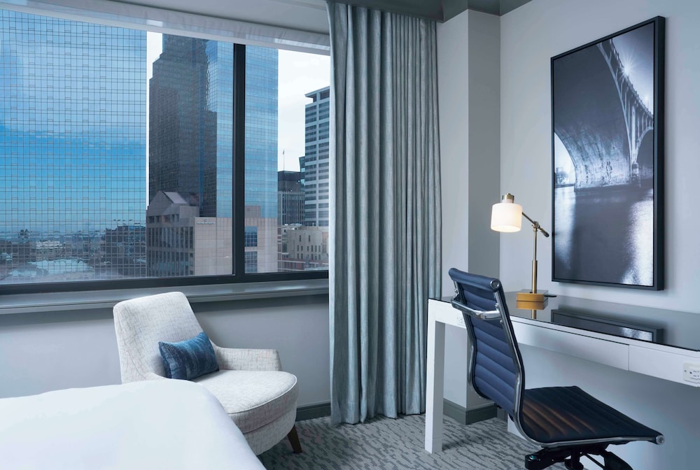 Deluxe Room, 2 Queen Beds, City View - Photo 3