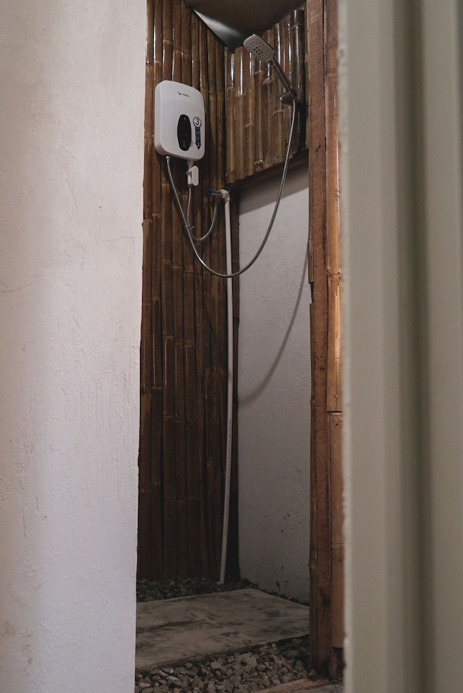 Basic Double Room - Photo 7