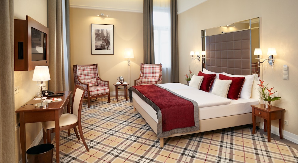 Superior Double Room - Photo 1