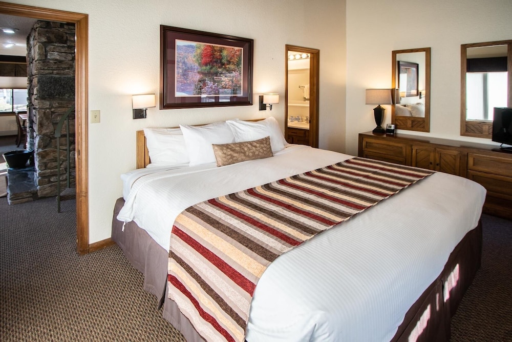 Suite, 2 Bedrooms photo 1