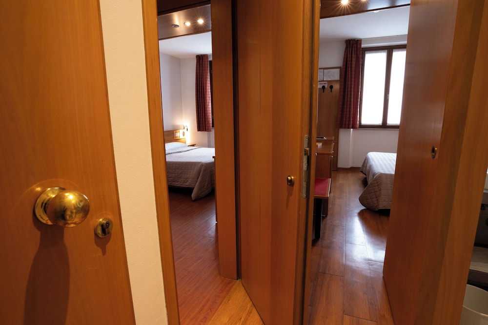 Family Quadruple Room