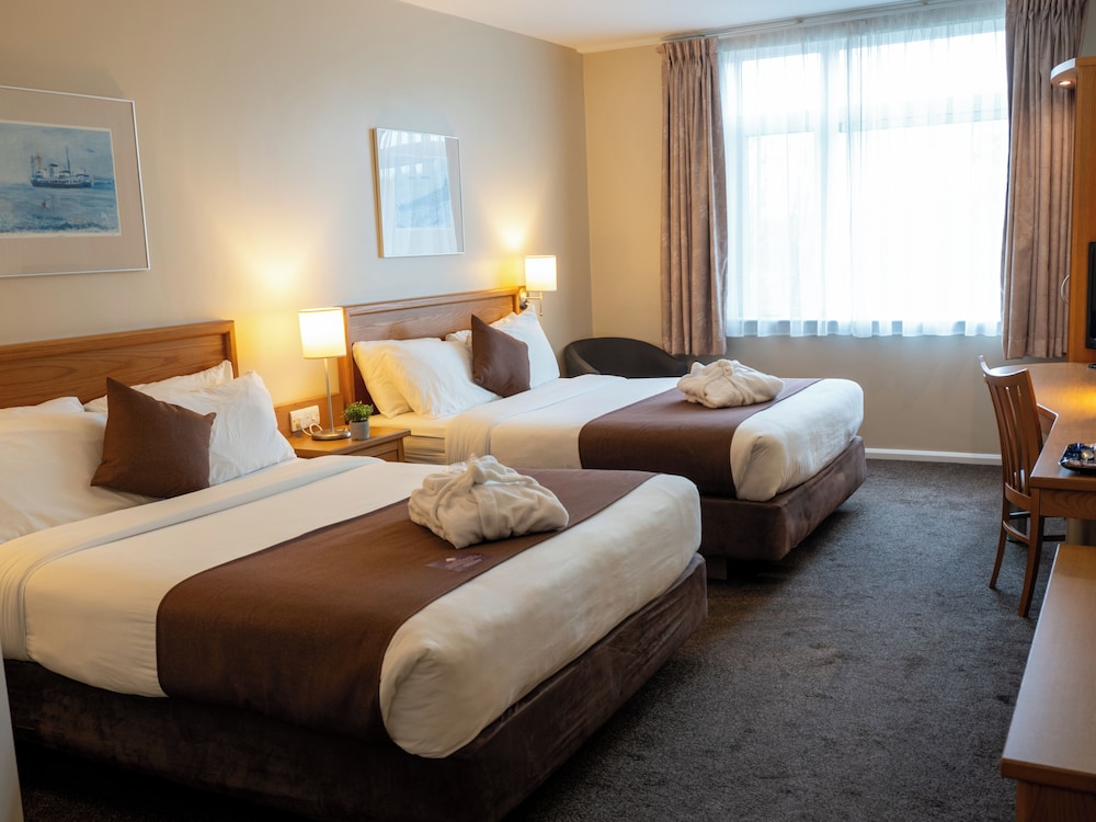 Twin Room, 2 Queen Beds - Photo 2