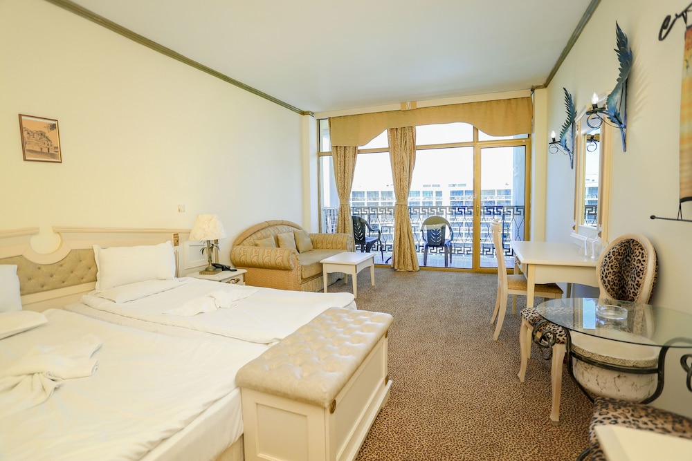 Double Room, Balcony, Sea View