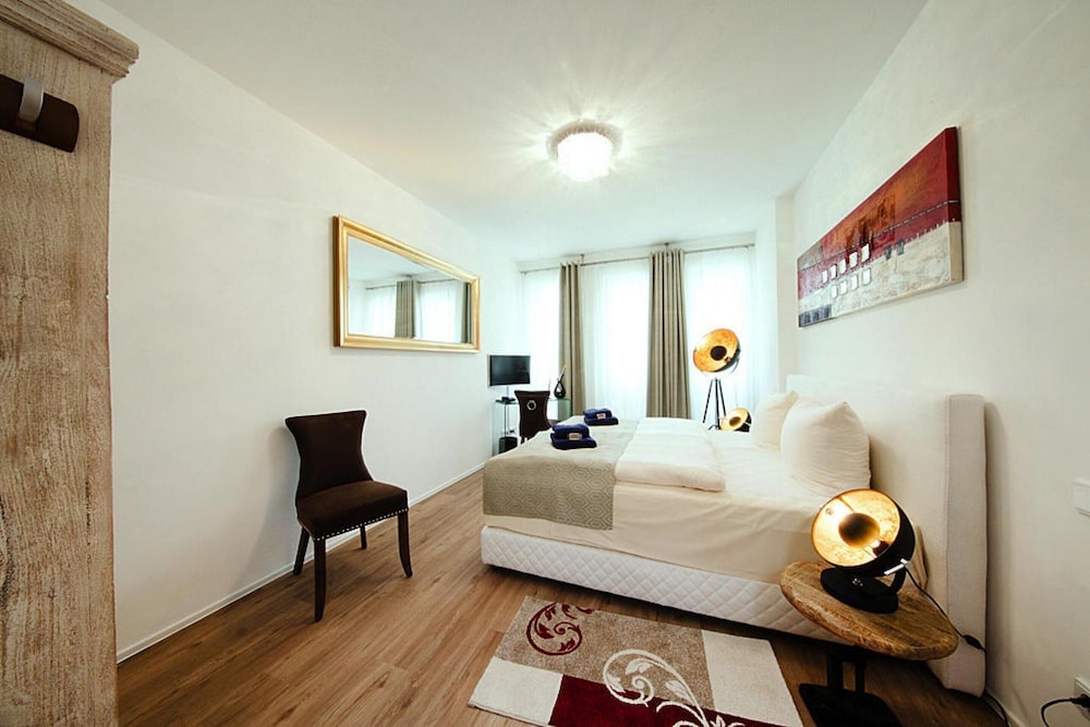 Apartment photo 3