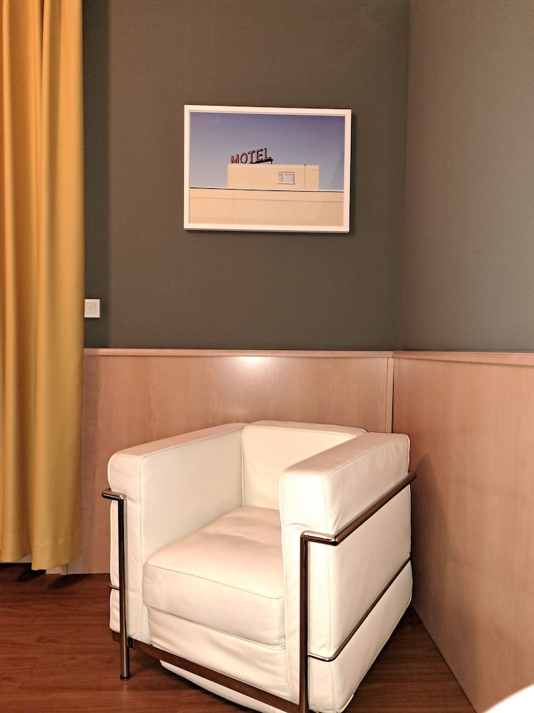 Double Room Single Use photo 2