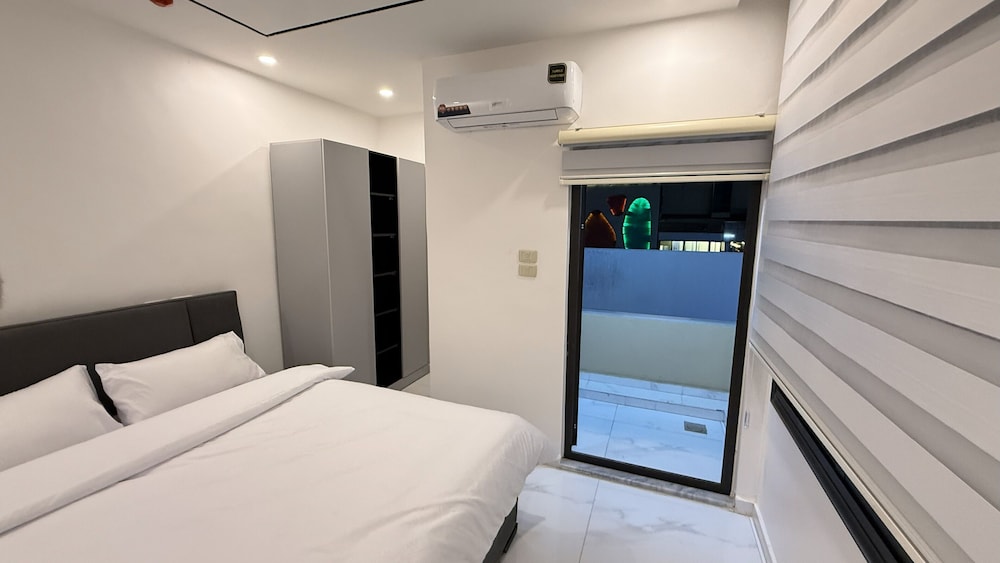 Family Apartment, City View